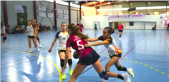Reportage - U17 France - J4 - Louis Engrand (Mérignac HB) la force d'une championne