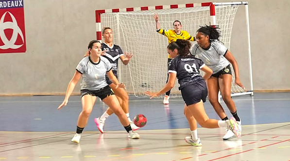 Les stats d'Olivier Dumon - Nationale 3 Territoriale - J2 - Marion Hourtiguet et Rayana Aboutayeb (Girondines de Bordeaux Bastide hc) ont limité l'écart