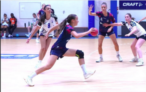 Reportage - U17 France - J5 - Léonor Fernandez (Mérignac HB) preneuse d'espaces