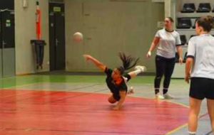 Highlights - Excellence régionale - Poule B - Match en retard J15 - Isra Tamaarat (CM Floirac Cenon HB) pivot mobile