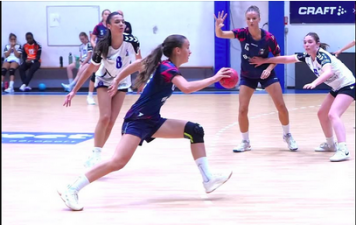 Reportage - U17 France - J5 - Léonor Fernandez (Mérignac HB) preneuse d'espaces