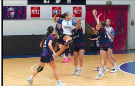 Vidéo - U17 - Poule 2 - J5 - Intenable Servane Dromain (Lège CF/Saint Médard)