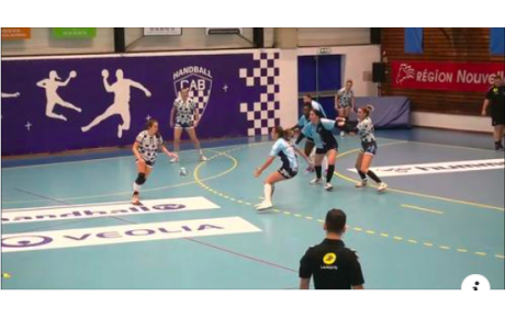 Vidéo - D2 - J8 - Victoire Nicolas (CAB) tombe à pic