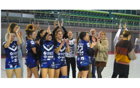 Vidéo - Prénationale - Poule B - J9 - Bordeaux termine mieux que Léognan 