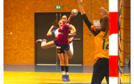 Vidéo - U17 - Poule 2 - J10 - Tya Saibou (Mérignac HB) constante