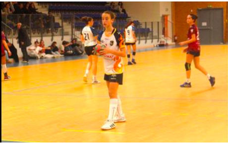 U17 - Poule 2 - J10 - Eléonore Fernandez (Lège CF/Saint Médard) indispensable