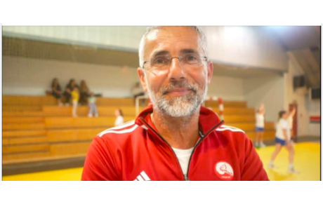 Reportage - U17 - Niveau Haut - J10 - Fabrice Ladeveze (Saint Loubès HB) : &quot;Je suis fier des filles&quot;
