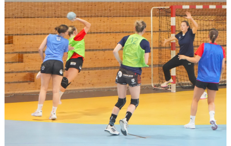 N1 - Reprise - L'effectif de Saint Loubès Handball 