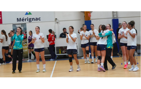 Reportage - U17 France - J1 - Le duel entre voisines tourne court