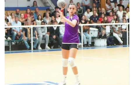 Reportage - U17 France - J1 - Jade Lopez (Stade Pessacais UC HB) commence fort