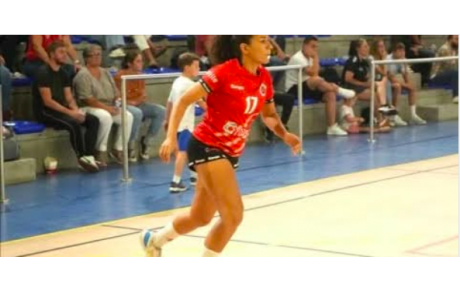 Reportage - Prénationale - Poule B - J2 - Nadia Bamma (Carbon Blanc HB) a scellé la victoire