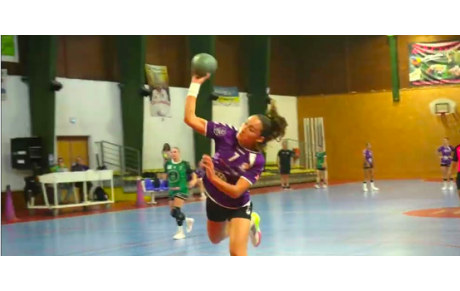 Reportage - Excellence régionale - Poule B - J4 - Carla Martin (Stade Pessacais UC HB)  top buteuse